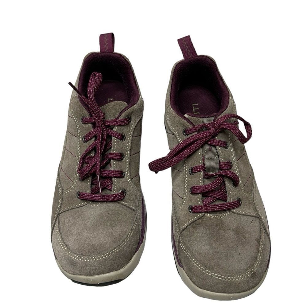 L.L.Bean Women’s Brown Suede Leather Lightweight Casual Lace-Up Shoes. Size 9.